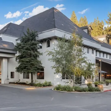 Best Western Big Bear Chateau Hotels near Big Bear Lake