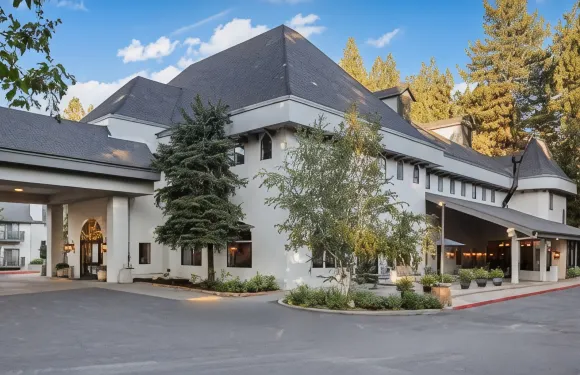 貝斯特韋斯特大熊城堡酒店