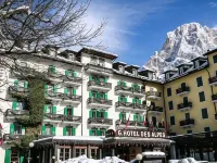G. Hotel des Alpes (Classic since 1912) Hotels in Siror