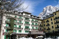G. Hotel des Alpes (Classic since 1912)