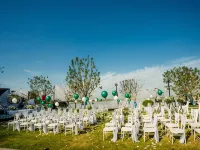 Ander Lake Hentique Hotel Hotels in Qihe