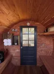 Family & Pet Friendly Treehouse with Amazing Views