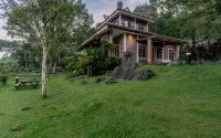 Lingga Garden House - Villas