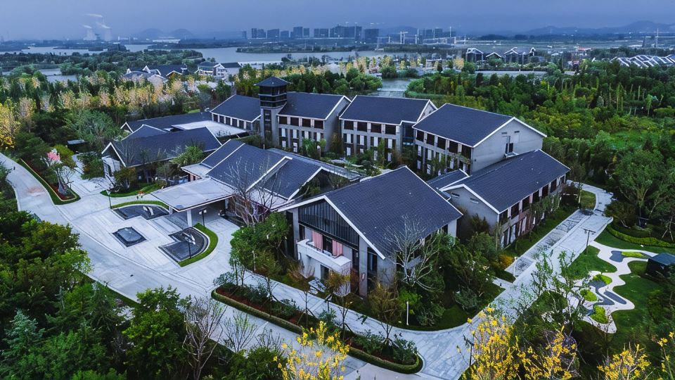Panan Lake Holiday Hotel