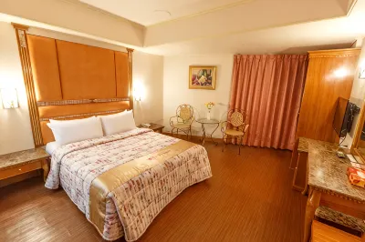 Spring Art Hotel Hotels near Xiaogang District