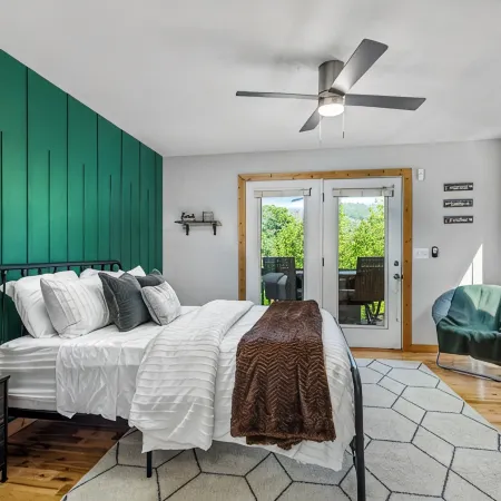 Moose Shack - Mountain Views · Spa King Suite · Game Room · 3 Patios