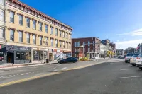 Cozy 1BDR APT in Vibrant Downtown Geneva - 무료 와이파이