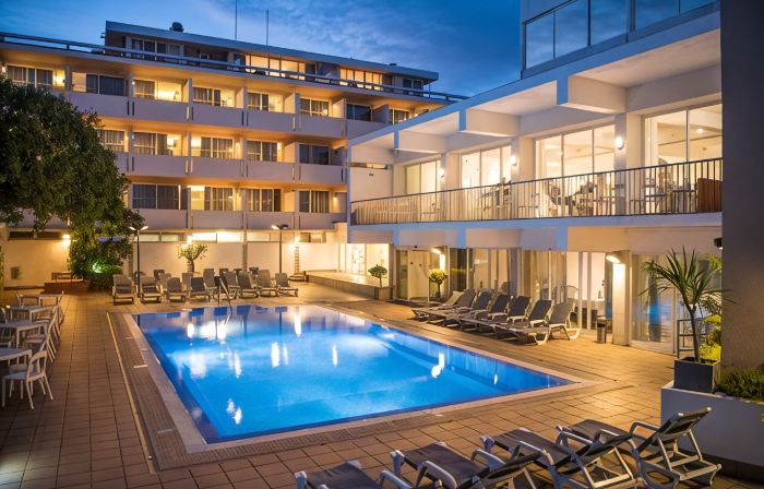 Hotel Londres Estoril / Cascais Seaside