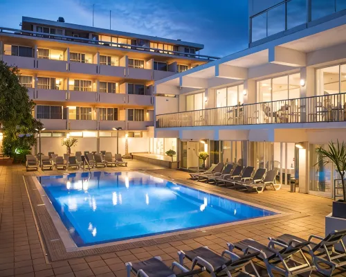 Hotel Londres Estoril / Cascais Seaside Hotel dekat Pantai Poca