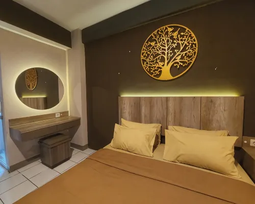 Emerald Apartel Hotels in Buahbatu