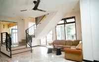 Hotel Grand Pirus Samarinda - 2 ดาว