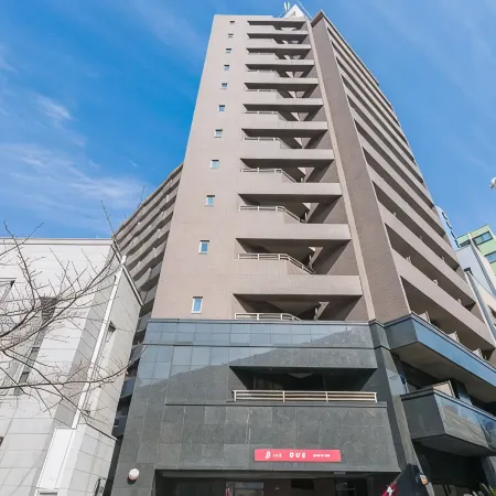 Nanba West Sakuragawa Station Apartment