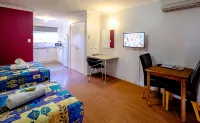 Australind Holiday Park - balcony