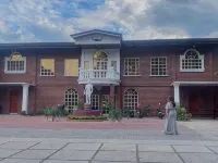Hotel Elisa Hotels in Digos