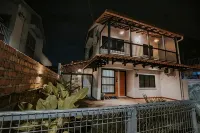 Ipoh R Private Club House By Verve (16 pax) EECH72 Hotels in 