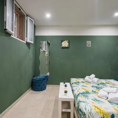 Casa Ravanas - City Center Studio