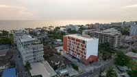 Blu Monkey Hub & Hotel Bangsaen - Ocean View