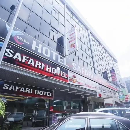 Safari Hotel