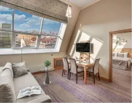 Crown Palace Apartments by Adrez - موقف سيارات