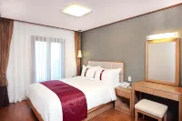 Holiday Inn & Suites ALPENSIA PYEONGCHANG by IHG - Cheap