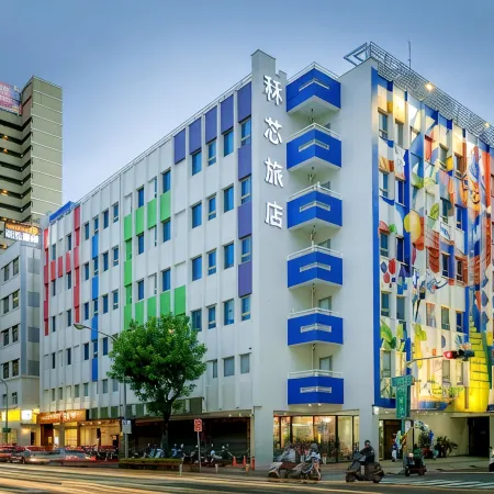 Legend Hotel Pier 2 Отели рядом с достопримечательностью «Прибрежный парк Цицзинь»