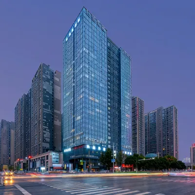 仟那酒店（中原國際博覽中心凤凰台南地鐵站店） 鄰近航海广场的酒店