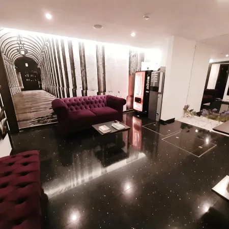 Lisbon City Apartments & Suites by City Hotels Отели рядом с достопримечательностью «Станция метро Chelas»