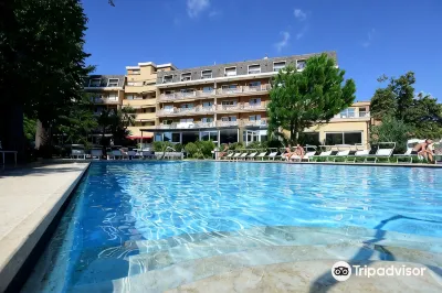 Silva Hotel Splendid Отели в г. 