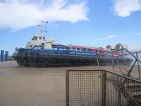 ポーツマス バジェット ホテルズ HMSウォーリア周辺のホテル