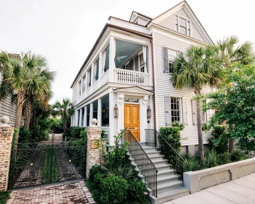 86 Cannon Charleston - Adults Only Hotels near Harmon Field