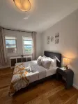 Vibrant 3-BED Stay In Great Neighborhood Near NYC - Condos