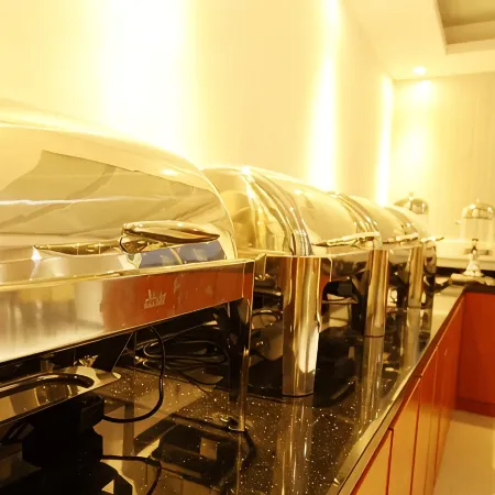 GreenTree (Jinhu West Road 84 Plaza)
