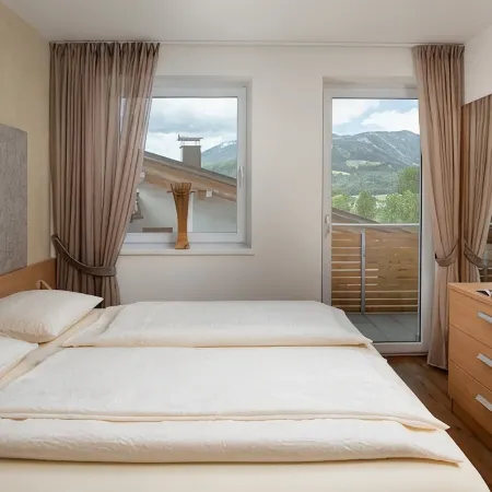 Dream Vacation Apartment Reischach, Roof Terrace & Panorama, Cron4 Swimming Pool & Sauna