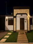 Spacious 3Br Coastal Stay Near Beaches, Restaurants and Fun