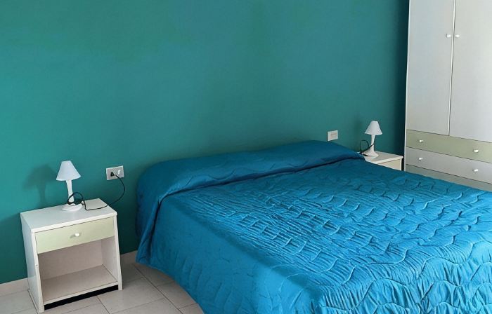 Emerald Apartment. A few steps from the sea