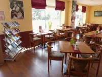 Stadt-Gut-Hotel Großer Kurfürst - breakfast
