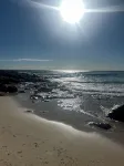 Wake up to Ocean Views ~ First Bay Vista Beachfront Apartment. - 무료 와이파이