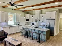 Brand New Hill Country Retreat: Stunning Views & Lake Access--Family Perfect - 4-Sterne