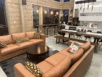 Luxury Alpine Retreat - Hot Tub & Sauna - Sleeps 16 - Cliffhanger Chalet