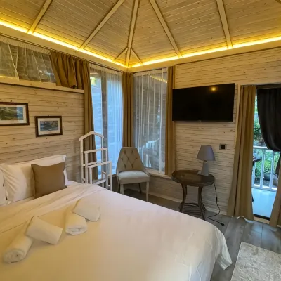 Kausar Hotel Hotels near Yurt camp