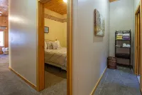 Stay In Ohiopyle, Hot tub & Pool Table - Closest to the GAP trail