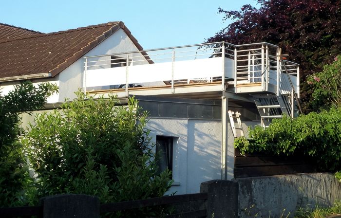 The cozy holiday home at the port of Labo