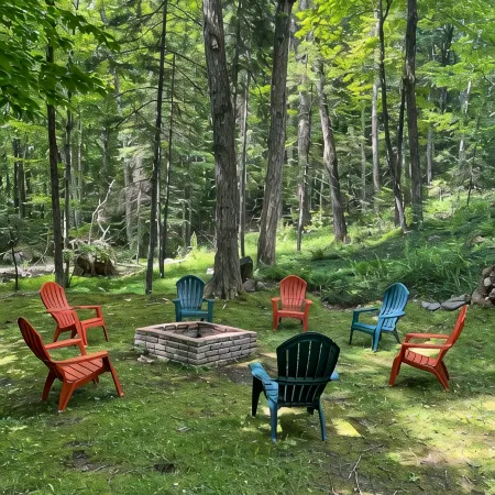Winter ‘27 Seasonal Available-Dog Friendly Chalet in the Woods + Pool, Mt. Snow