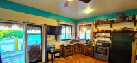 Private Floor Unit-Plunge Pool-WaterFront-Sunset Views-Full Kitchen-Quiet Area -  Privatzimmer