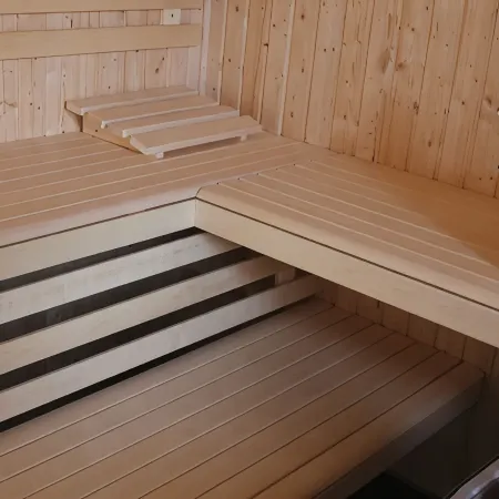 Thatched roof meets modernity, lake view; sauna, garden and much more...
