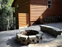 New Listing! Mountain Cabin Getaway with a Fire Pit, High Speed Internet, Dog OK Hotels in Notla