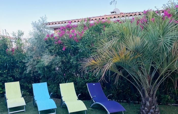 Unicorn Villa 110m2 Sea View 150m from the Shore w Heated Swimming Pool Bandol