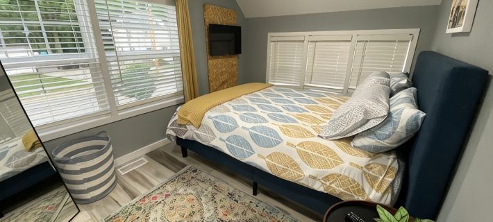1 block to lake, 2 blocks-Surf Ballroom, & 3 blocks-City Park-Perfect posh stay! Hoteles en Clear Lake