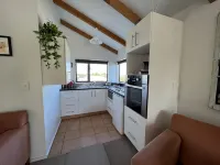 Cosy, comfortable Loft with free wi-fi set in a great location of the West Coast - Apartments