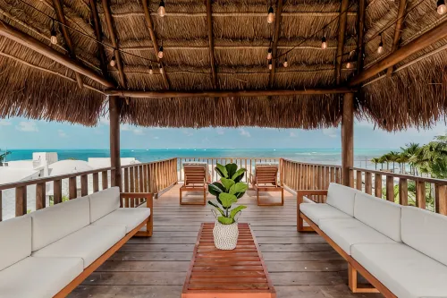 White Monkey Private Beach Villa - Villas